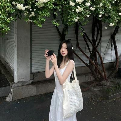 撞脸