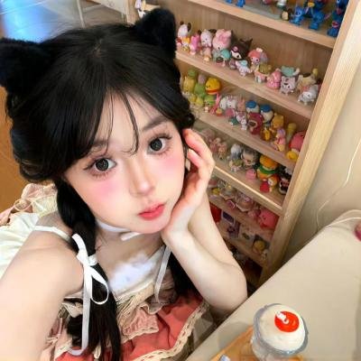 叔比狗:蓝猎鹰面具
